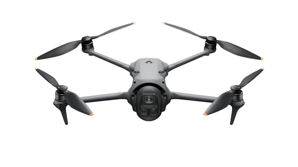 DJI Mavic 4 Pro Creator Combo RC Pro 2 Kumandalı Drone (İthalatçı Garantili)