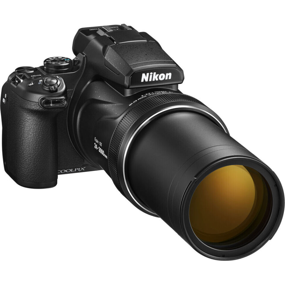 Nikon CoolPix P1100 Dijital Fotoğraf Makinesi (İthalatçı Garantili)