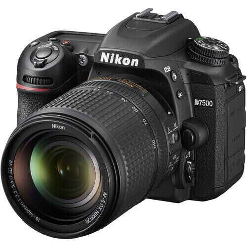 Nikon D7500 + 18-140mm Lens DSLR Fotoğraf Makinesi (İthalatçı Garantili)