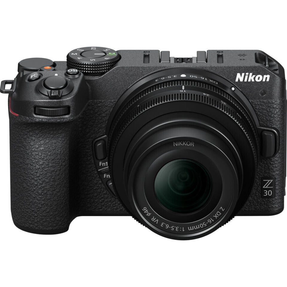 Nikon Z30 + 16-50mm Lens Aynasız Fotoğraf Makinesi (İthalatçı Garantili)