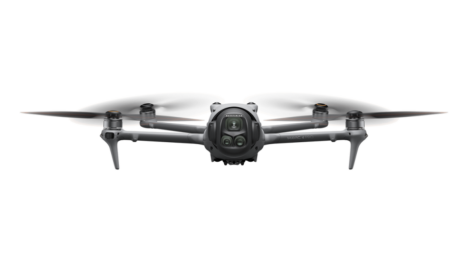 DJI Mavic 4 Pro Fly More Combo RC 2 Kumandalı Drone (İthalatçı Garantili)